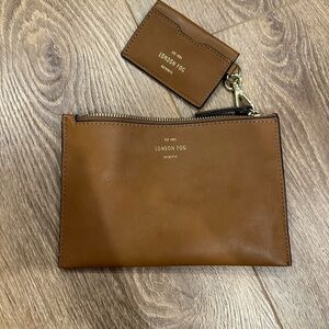 London Fog Tan Leather Pouch and Card Holder